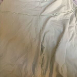 Aritzia Golden tna bike shorts